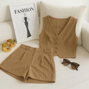 CONJUNTO FEMININO SOCIAL VERSATIL - COLETE E SHORT ELEGANTE