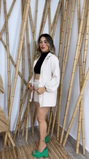 Conjunto Feminino Elegante Blazer + Short Azul bebe Estilo Social Chic Moda 2026